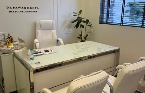 Male Urology Doctor in Delhi